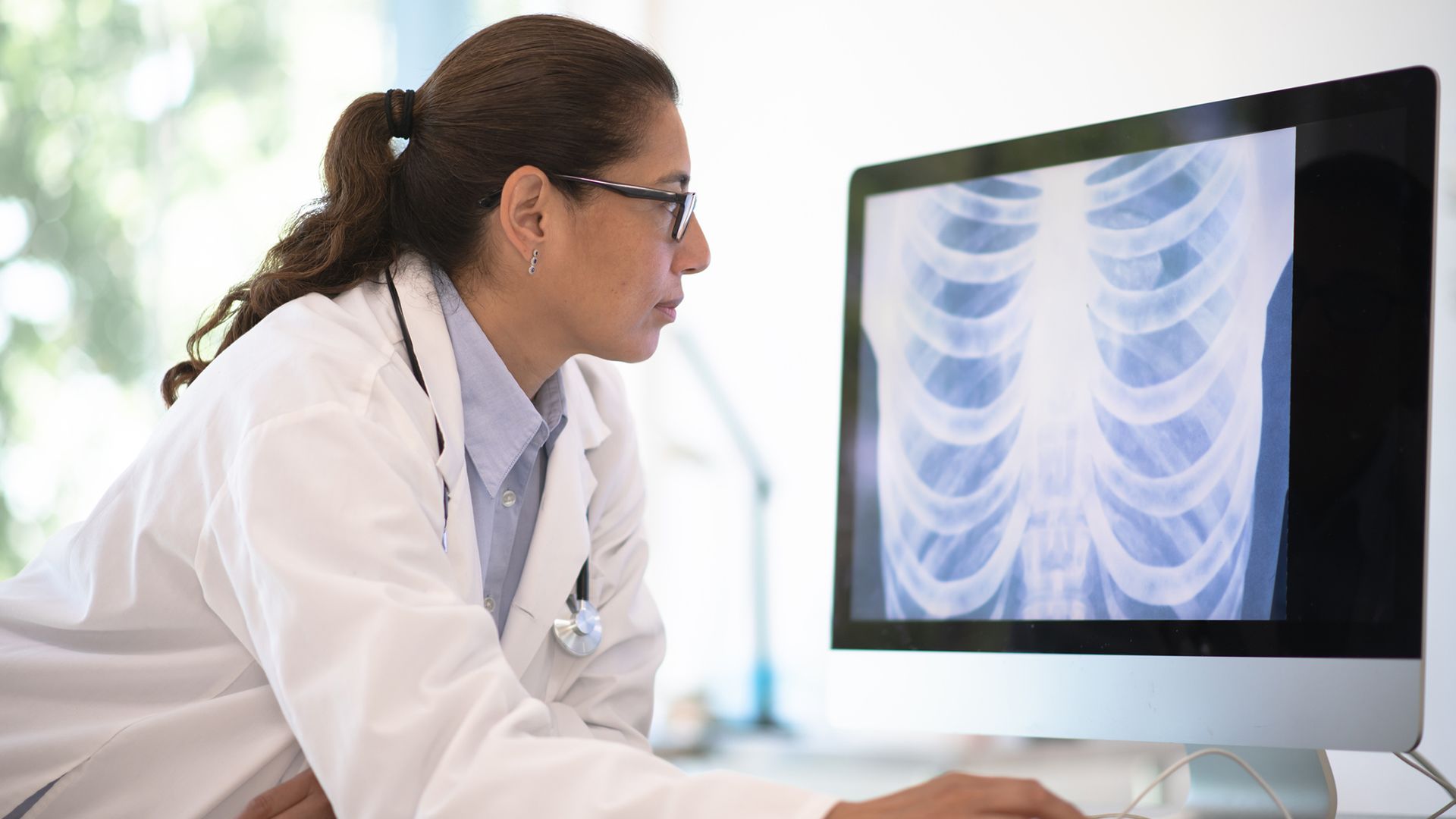Understand lung cancer treatment with this glossary of terms