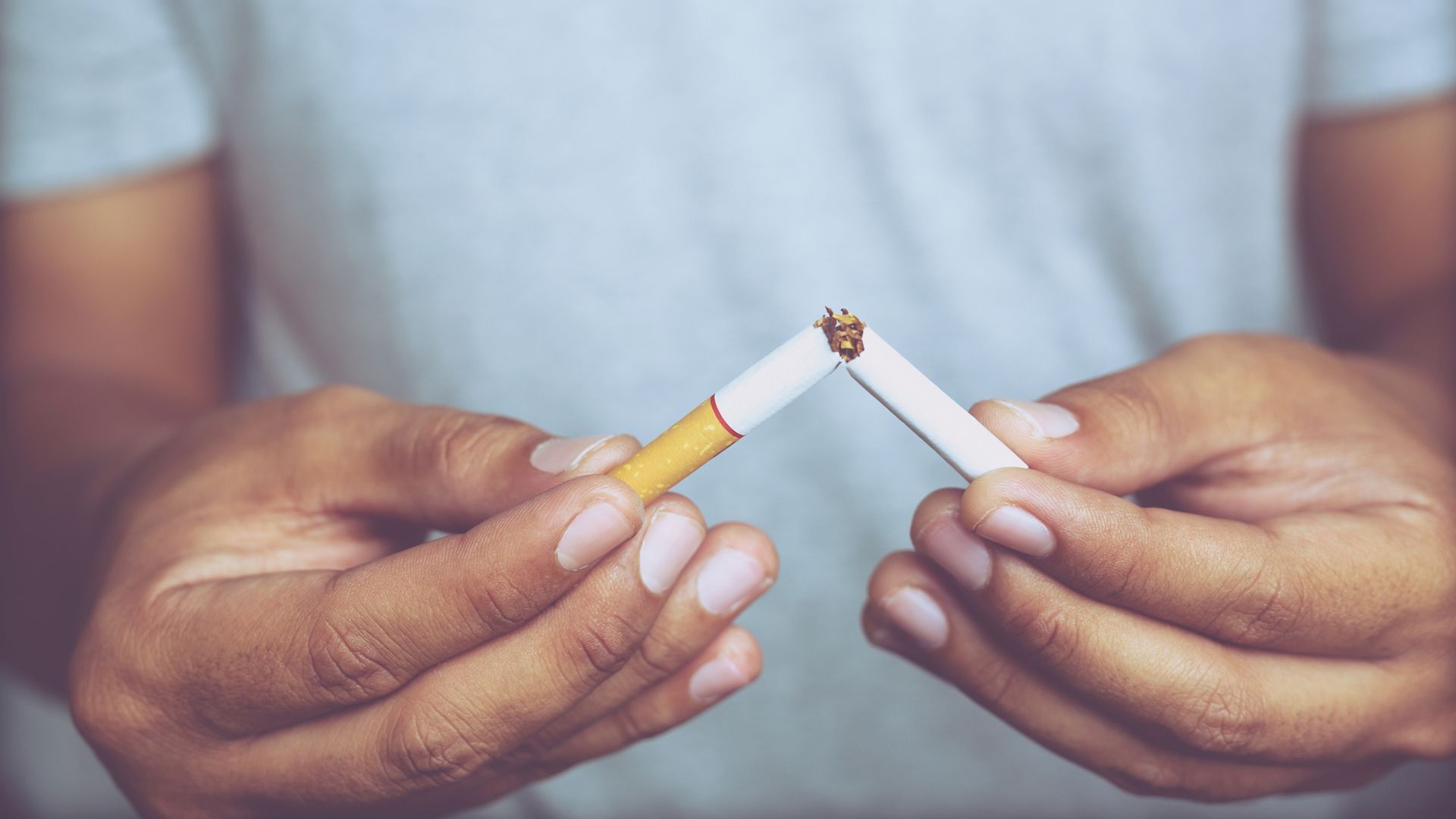 Treating HIV: if you smoke, quit