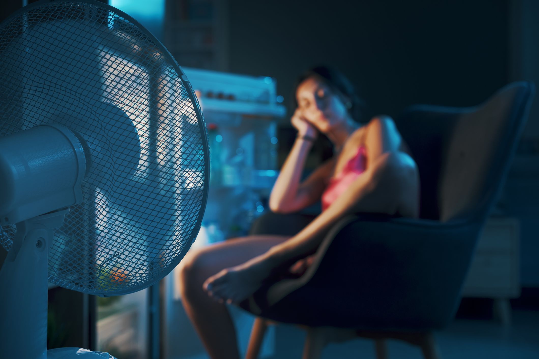 8 lifestyle changes that may help with hot flashes