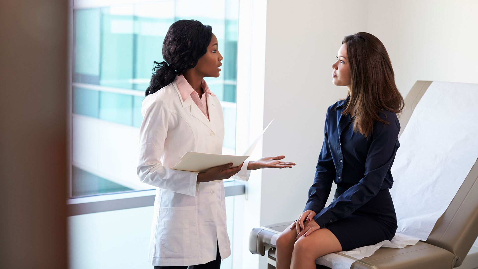 6 questions to ask your doctor about HAE attacks